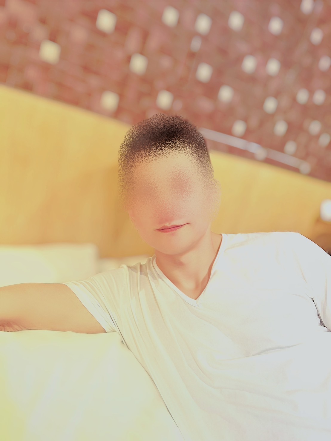 秀人