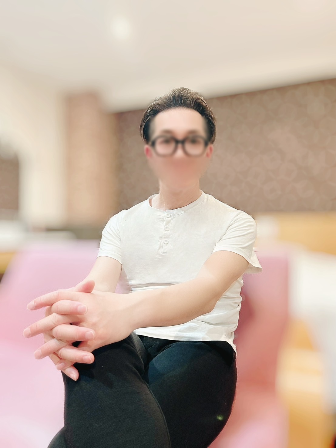 貴一